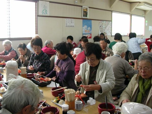 寺泊で生寿司とズワイ蟹の食べ放題